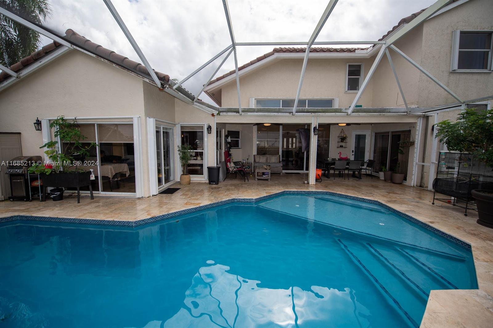 WEST BOCA LAKE - Residential