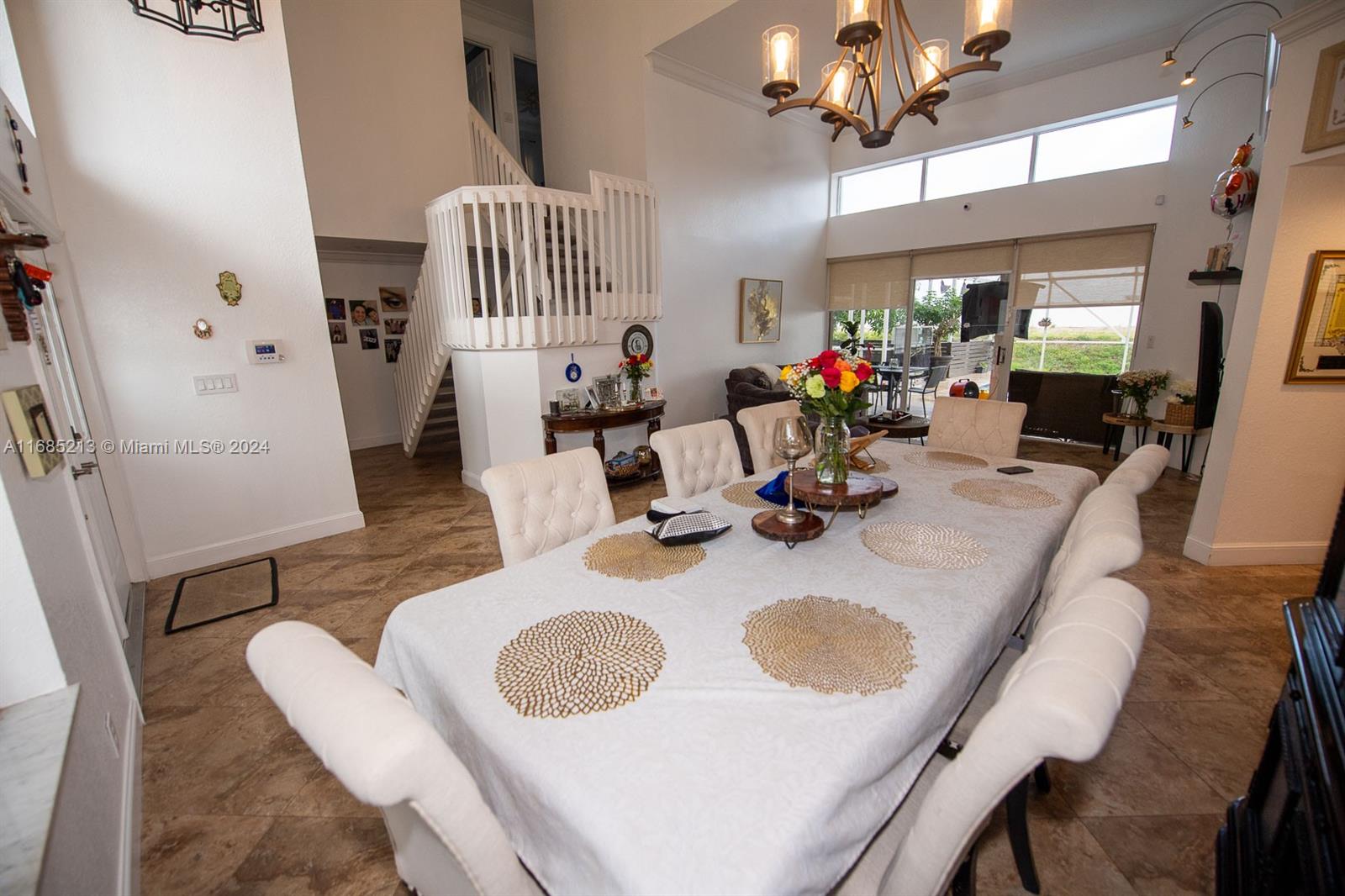 WEST BOCA LAKE - Residential
