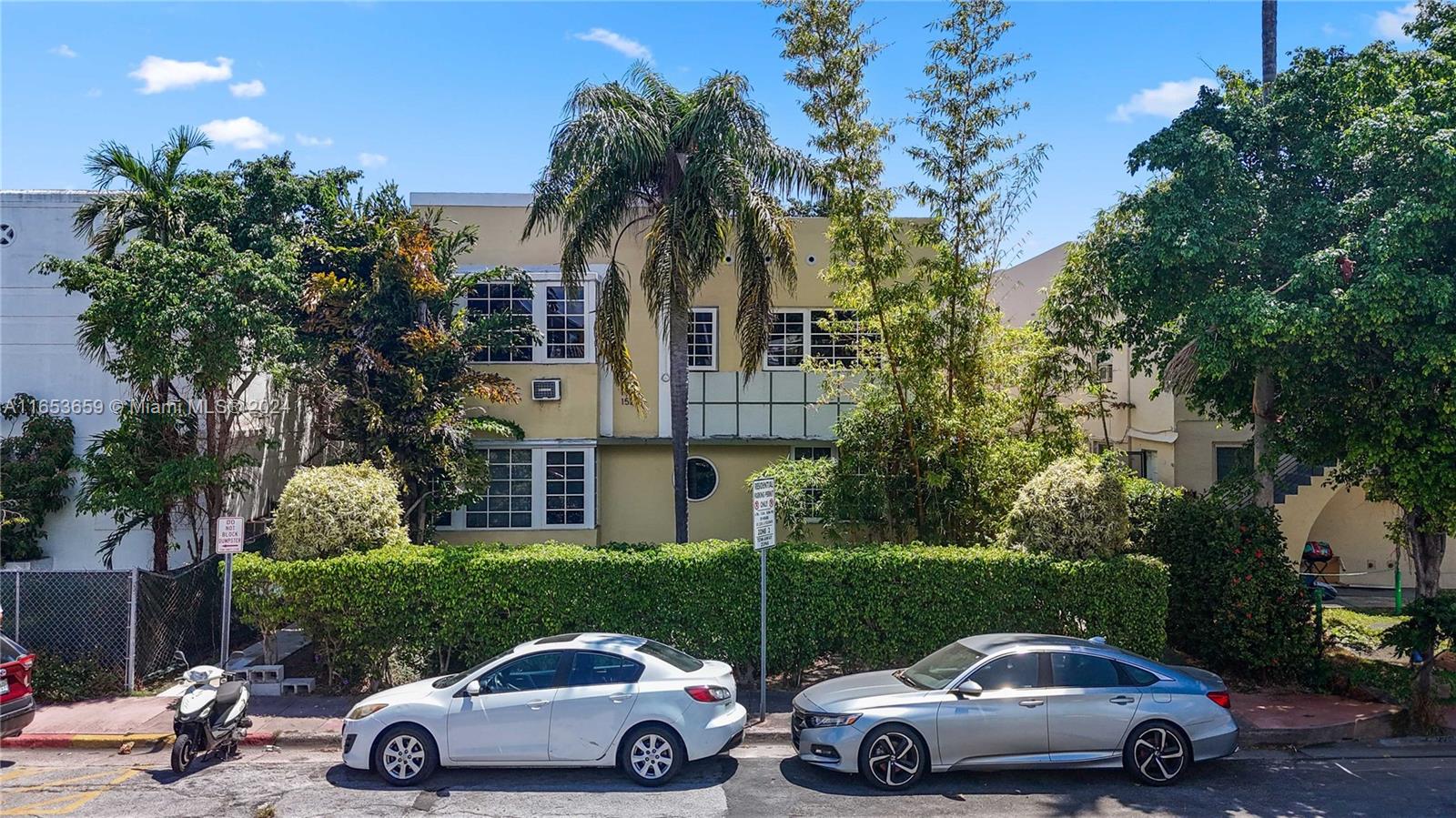 12-unit Art Deco building comprised of (4) 1-bedrooms and (8) studio apartments. All windows and doors are impact resistant. Concrete restoration has been completed and the property has passed re-certification in 2018. Located 1.5 blocks to Lincoln Road and walking distance to Flamingo Park and to the beach, makes this property an exceptionally desirable investment.