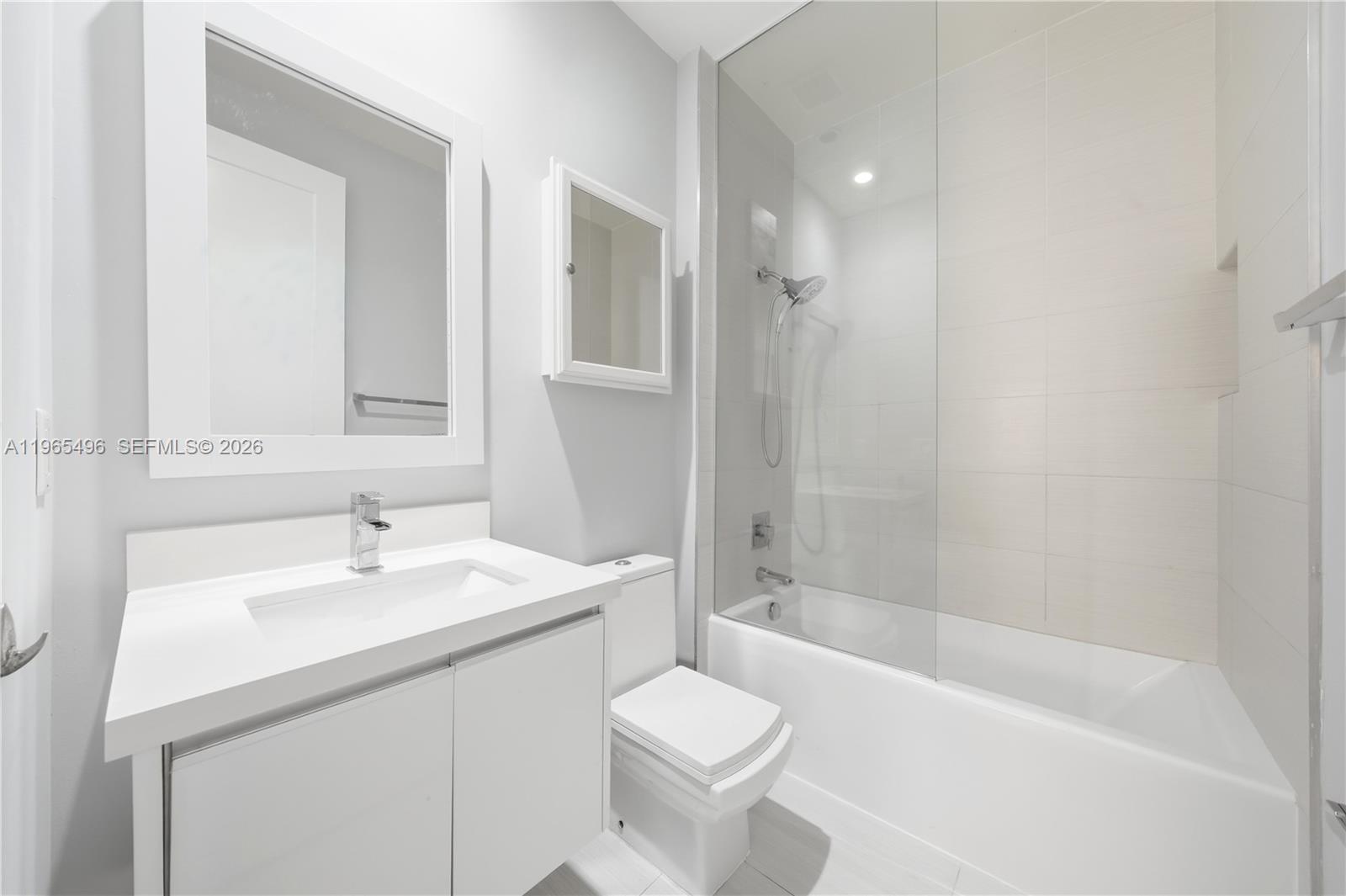 LANDMARK AT DORAL - Residential