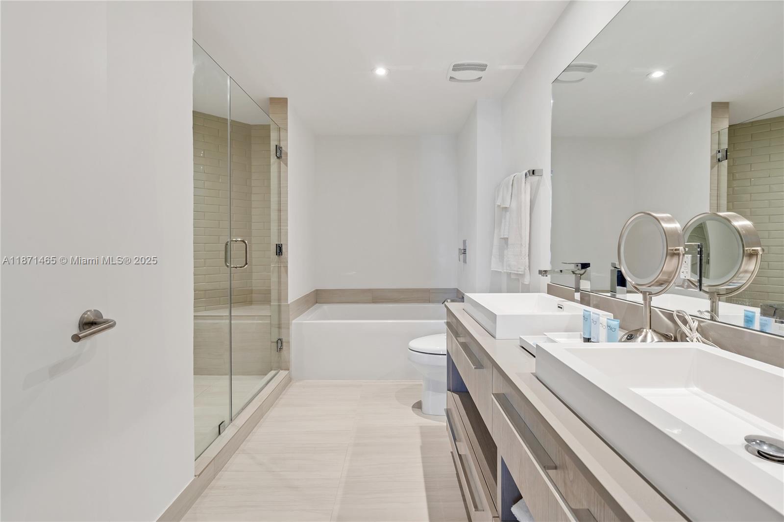 4010 SOUTH OCEAN CONDO - Residential