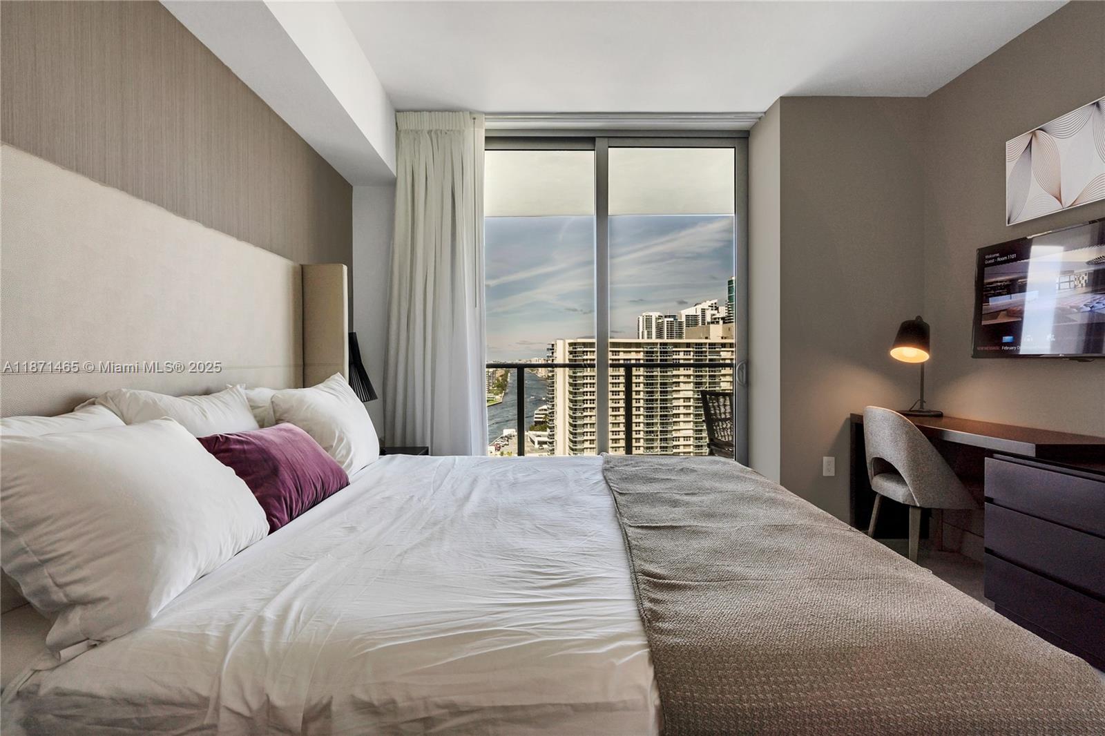 4010 SOUTH OCEAN CONDO - Residential