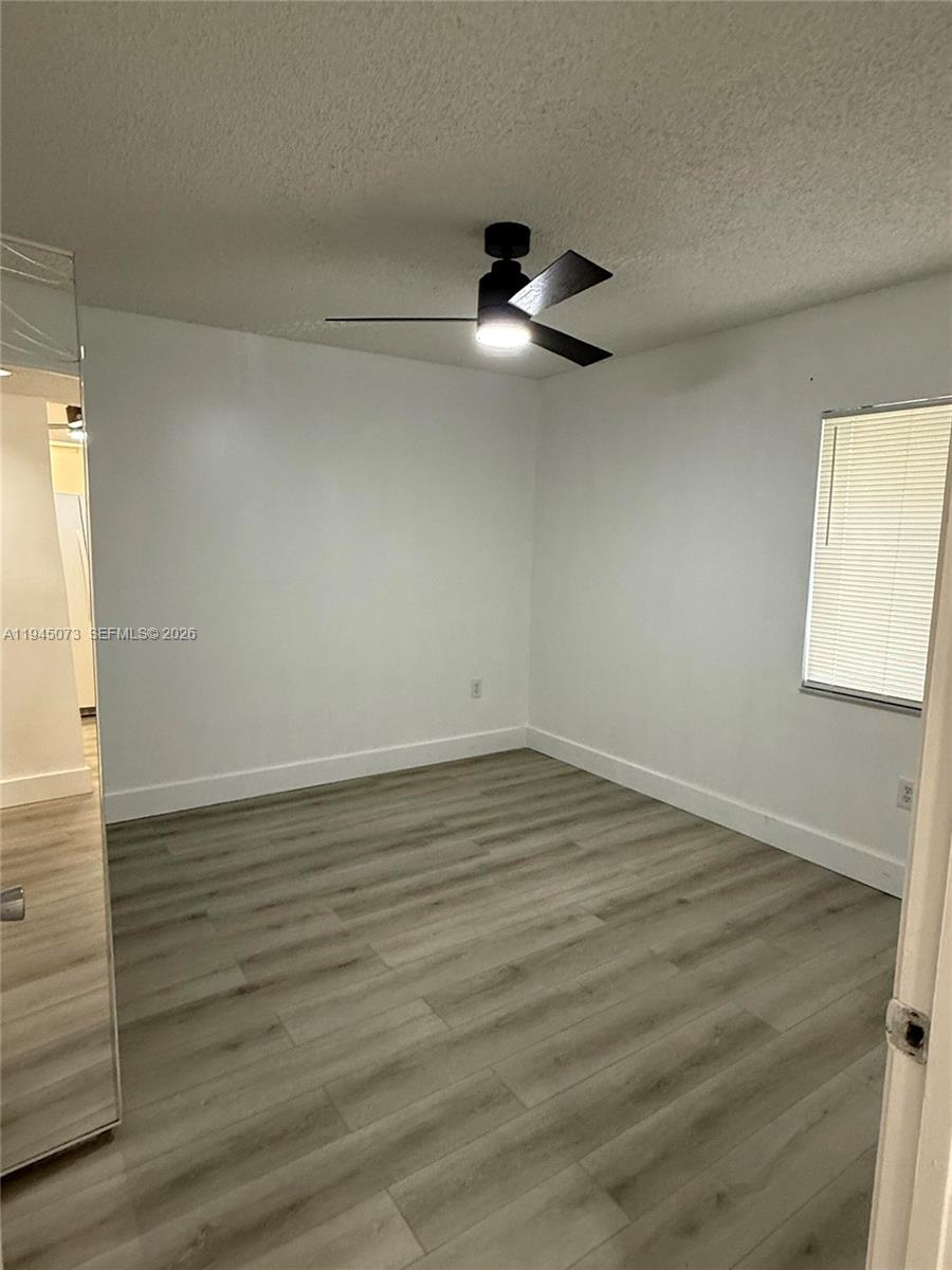 SUFFOLK AT CENTURY VILLAG - Residential