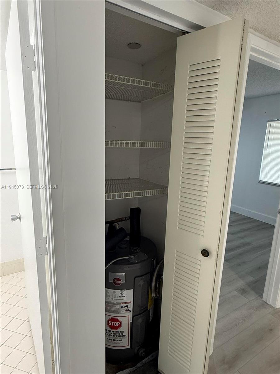 SUFFOLK AT CENTURY VILLAG - Residential