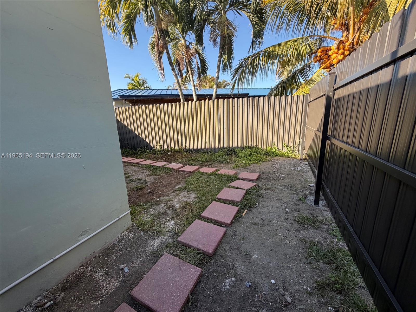 BEL AIRE SEC 6 - Residential Lease