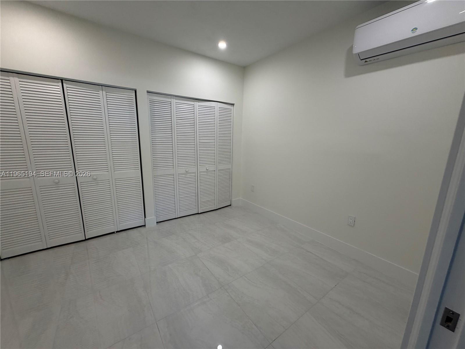 BEL AIRE SEC 6 - Residential Lease