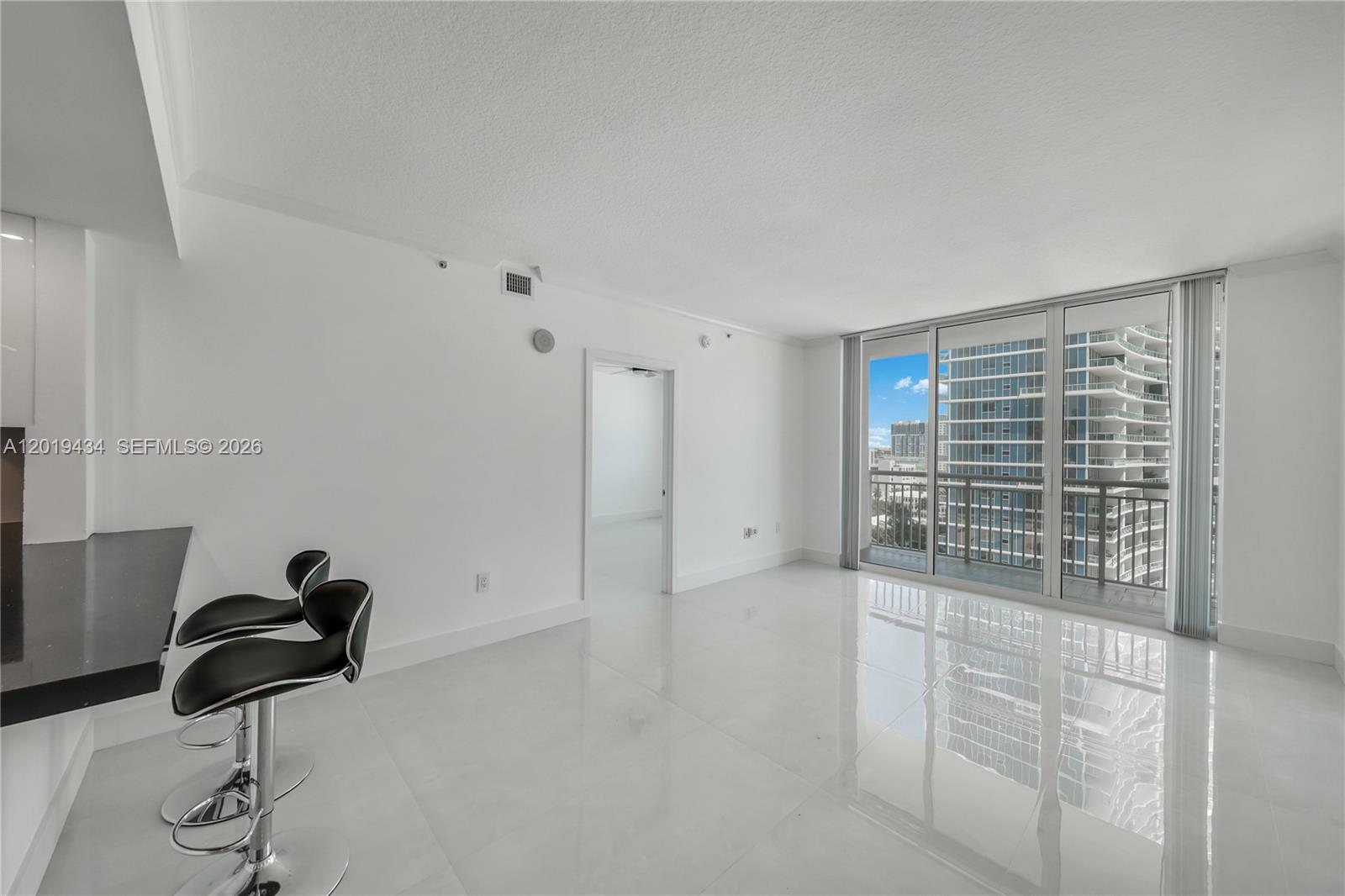 2000 N Bayshore Dr 1503