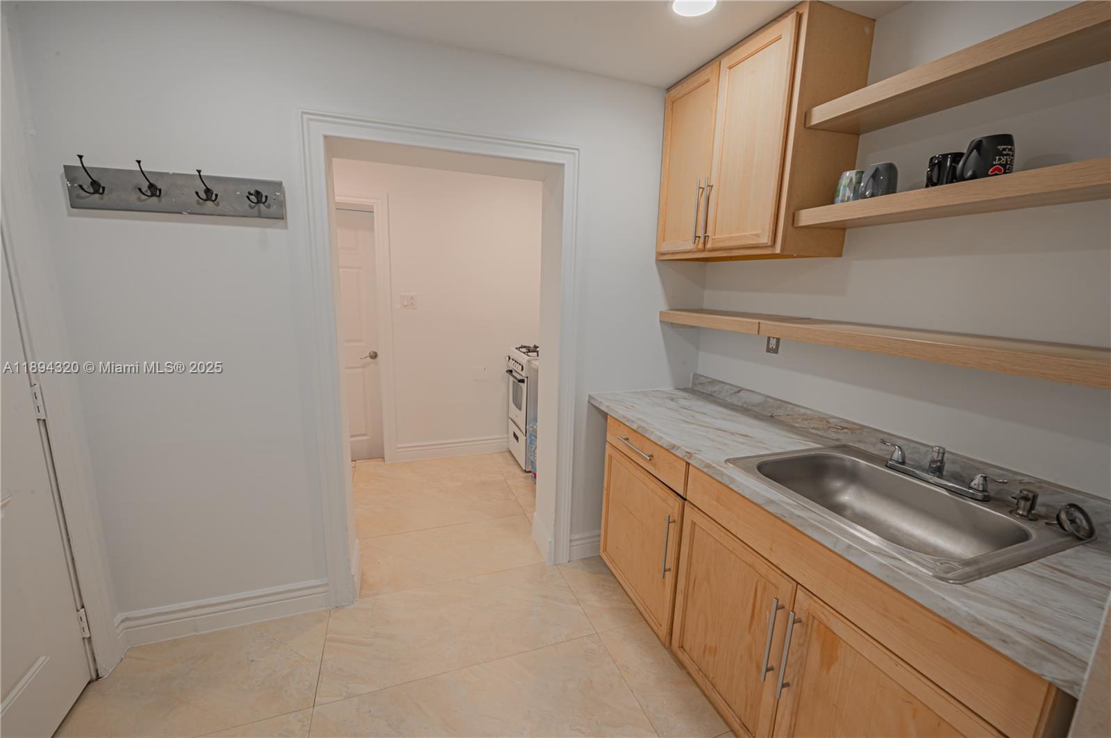NORTH SHORE HEIGHTS - Residential