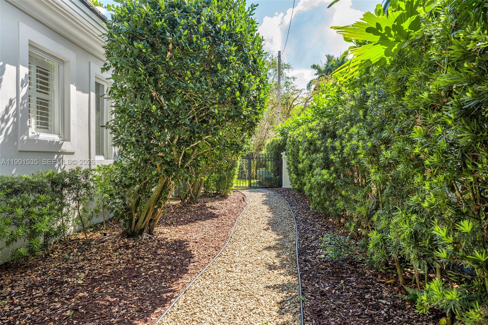 C GABLES RIVIERA SEC 12 - Residential