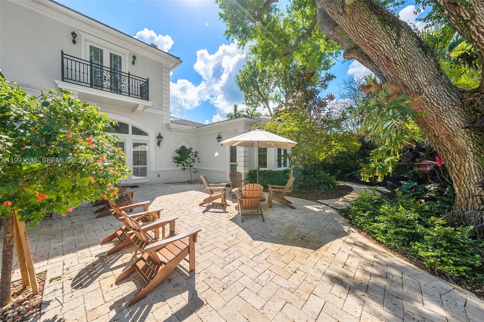 C GABLES RIVIERA SEC 12 - Residential