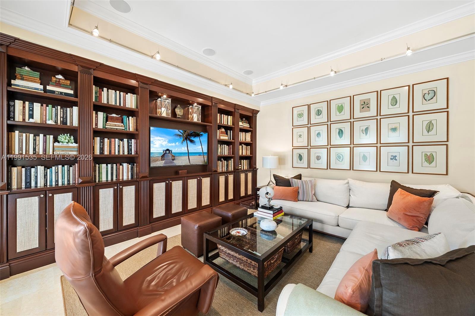 C GABLES RIVIERA SEC 12 - Residential