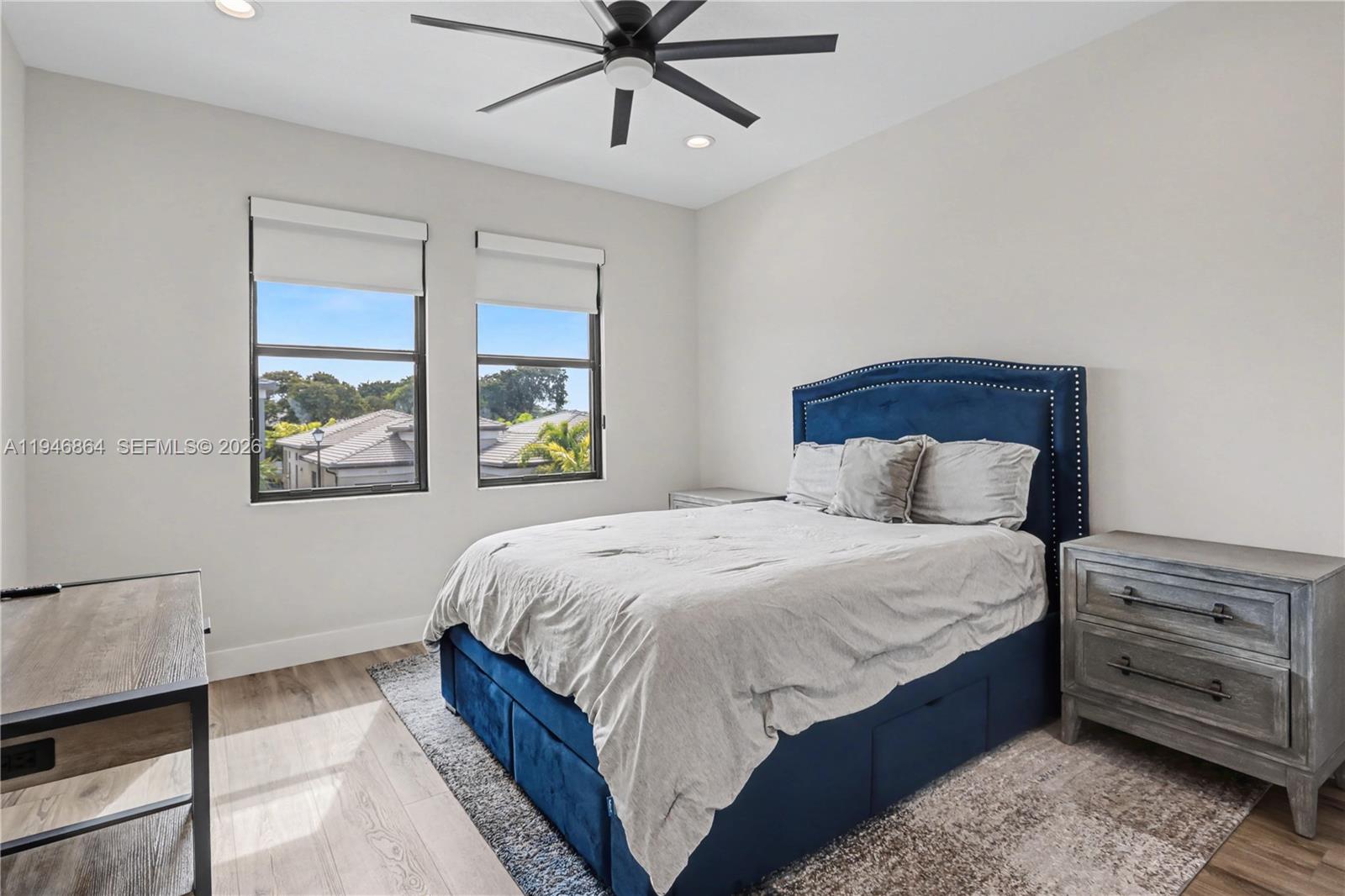 LOTUS PALM - Residential