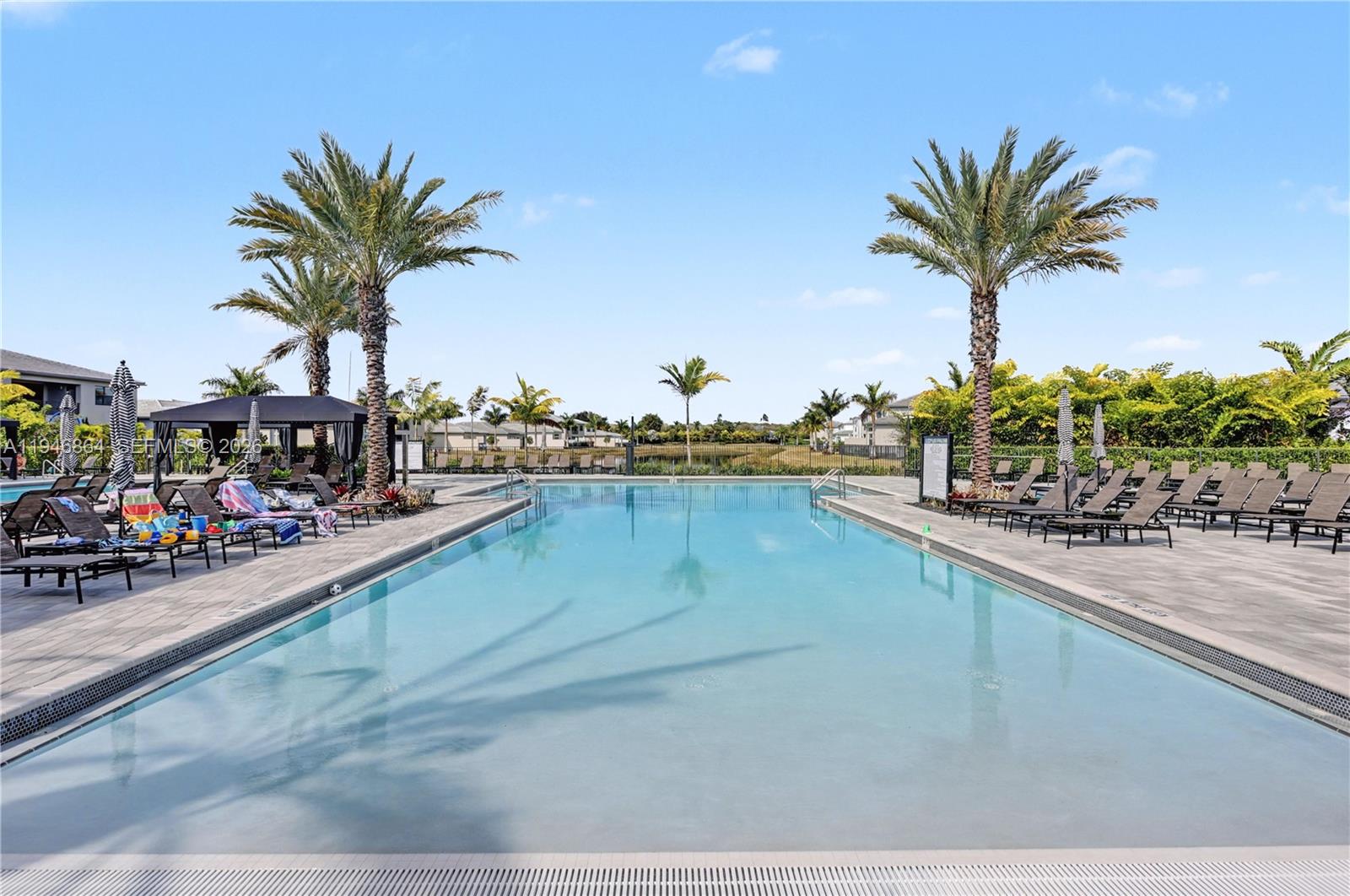 LOTUS PALM - Residential