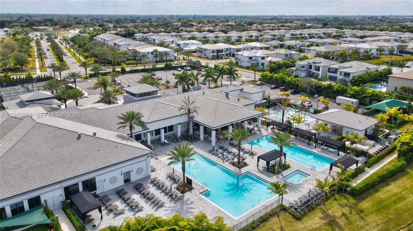 LOTUS PALM - Residential