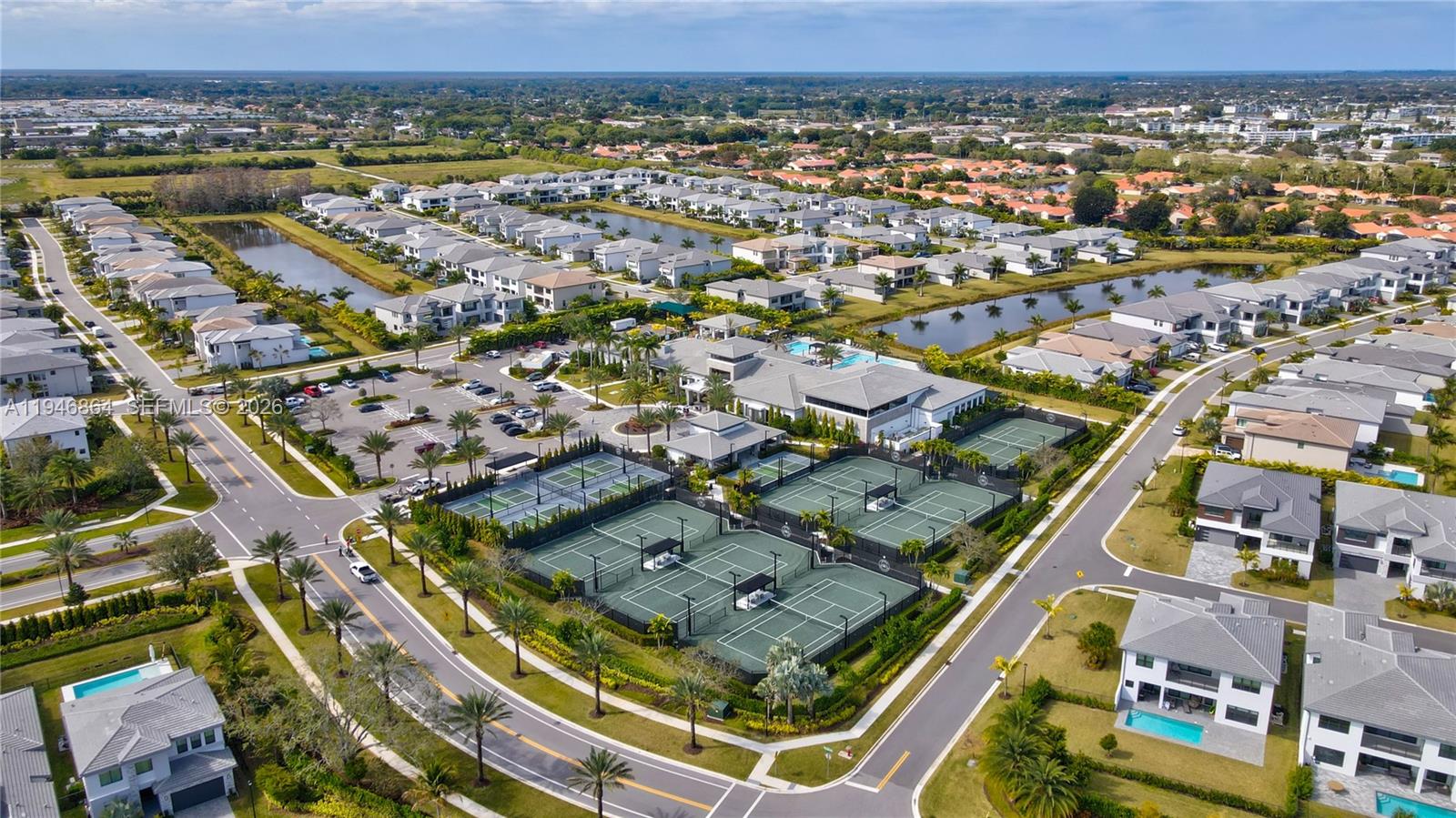 LOTUS PALM - Residential