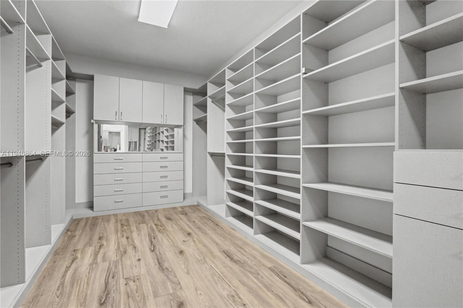 LOTUS PALM - Residential