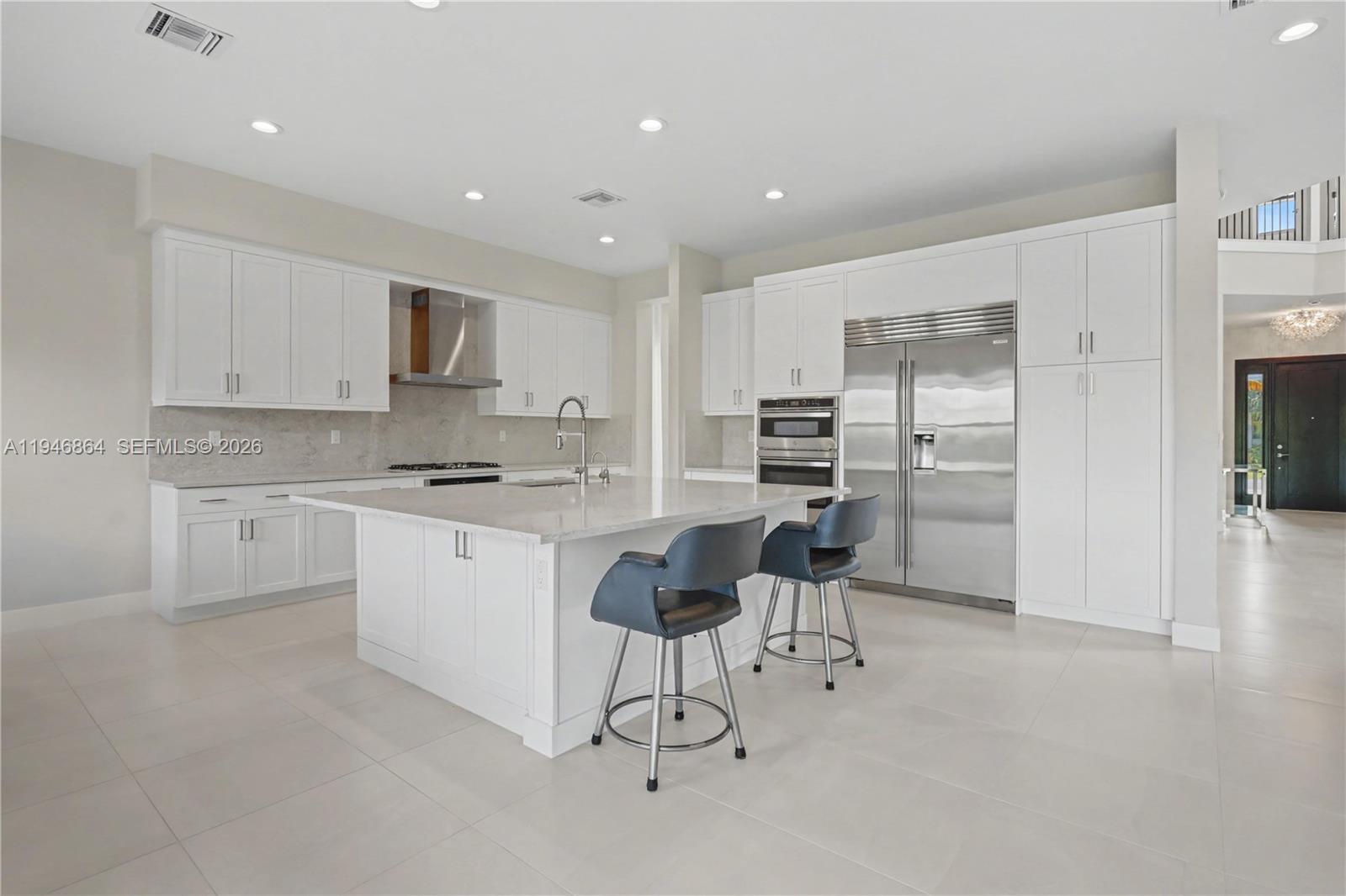 LOTUS PALM - Residential