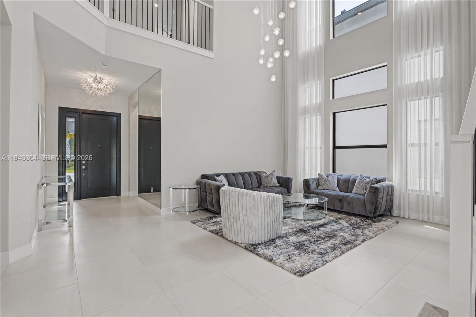 LOTUS PALM - Residential