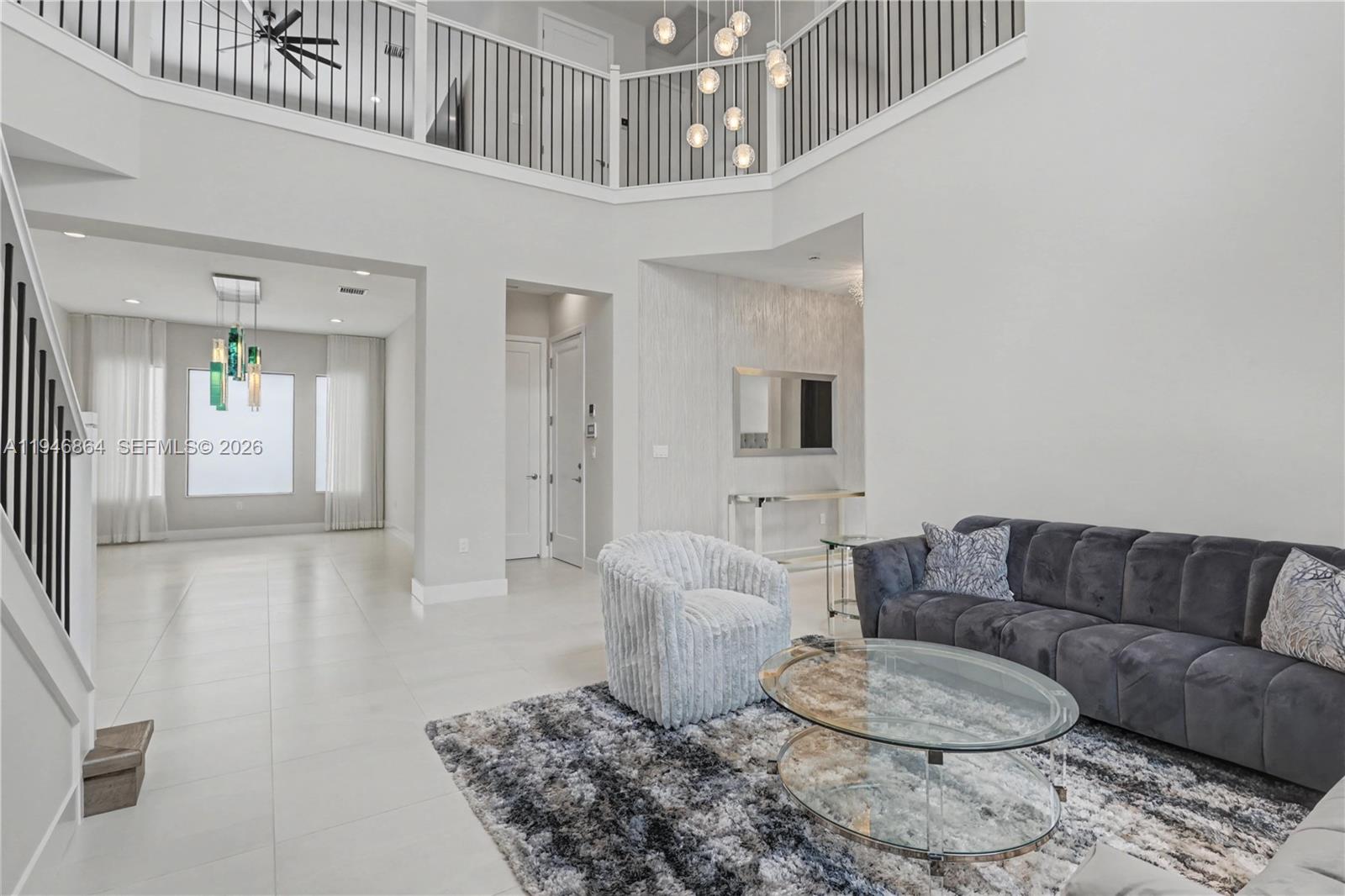 LOTUS PALM - Residential