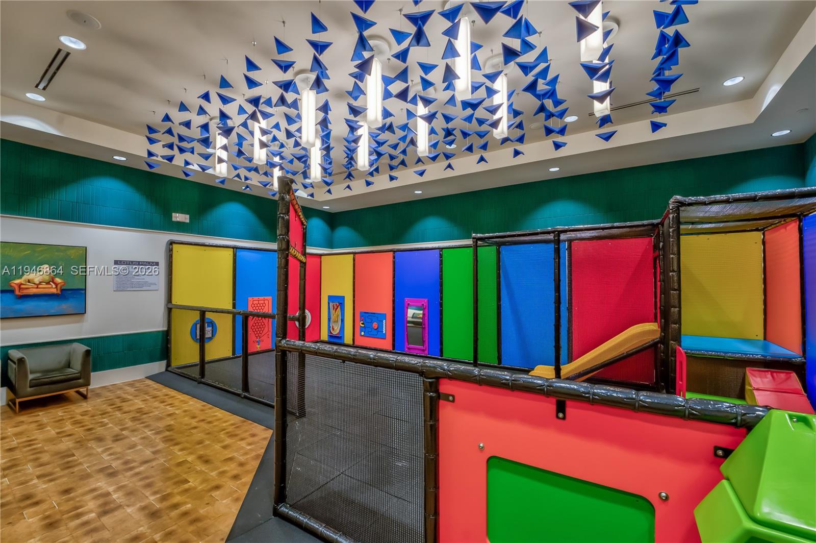 LOTUS PALM - Residential