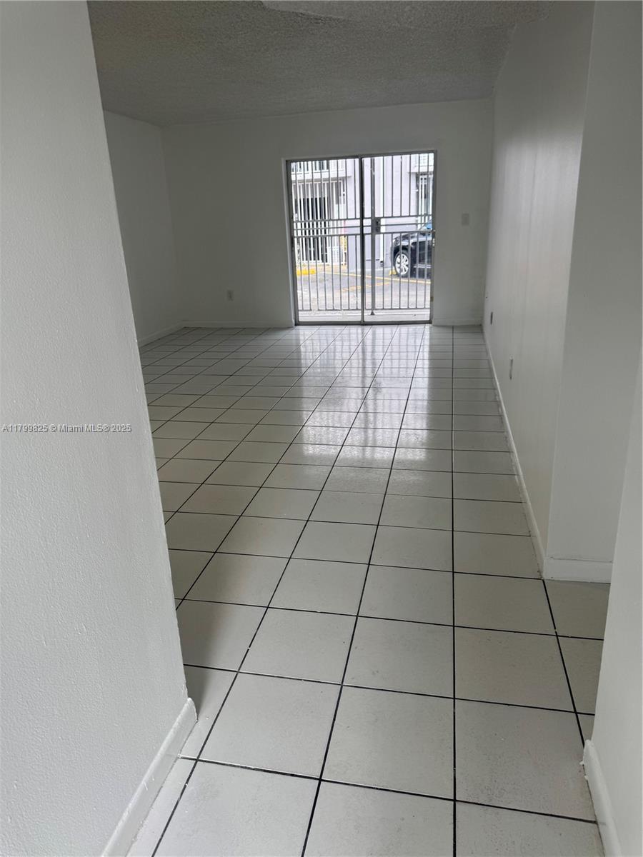 Property for Sale at 2710 W 76th St 103, Hialeah, Miami-Dade County, Florida - Bedrooms: 2 
Bathrooms: 2  - $275,000