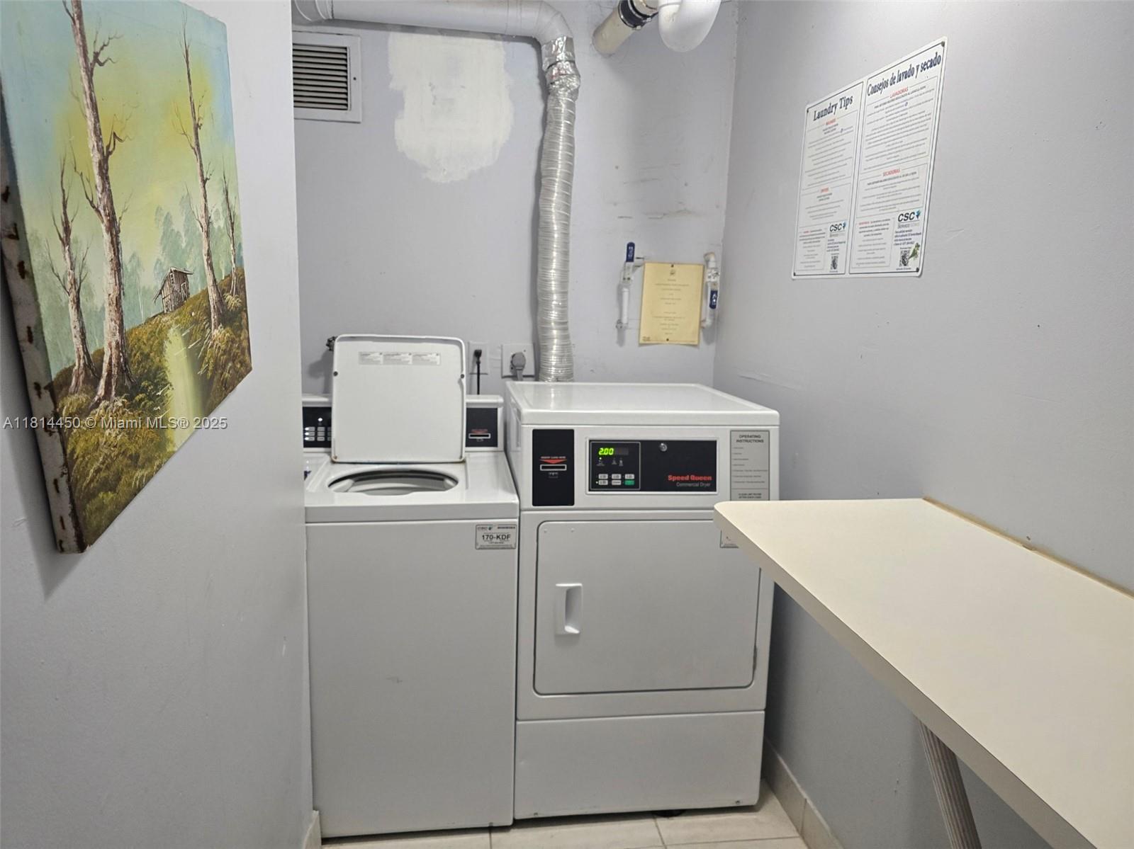 PORT ROYALE CONDO - Residential Lease