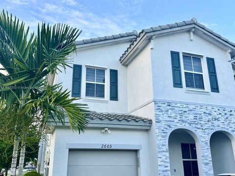 2605 SE 11th Ct 2605 Homestead FL 33035