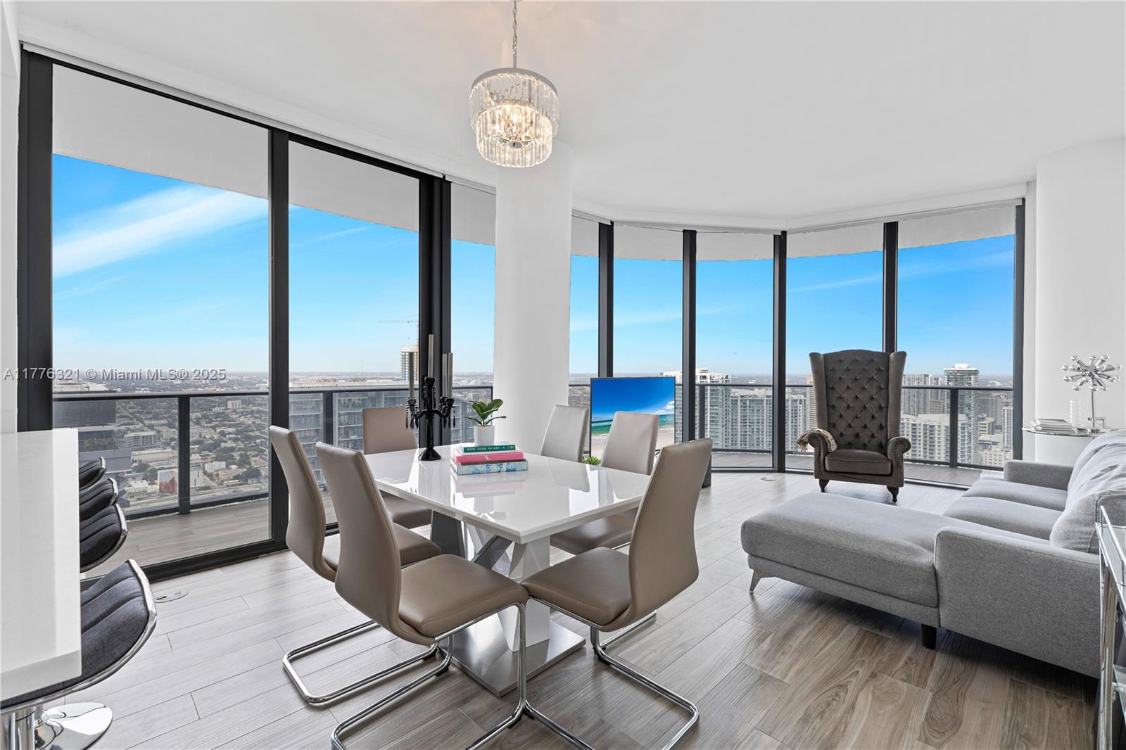 801 S Miami Ave 5209