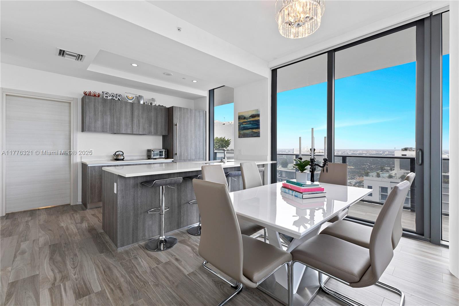 801 S Miami Ave 5209