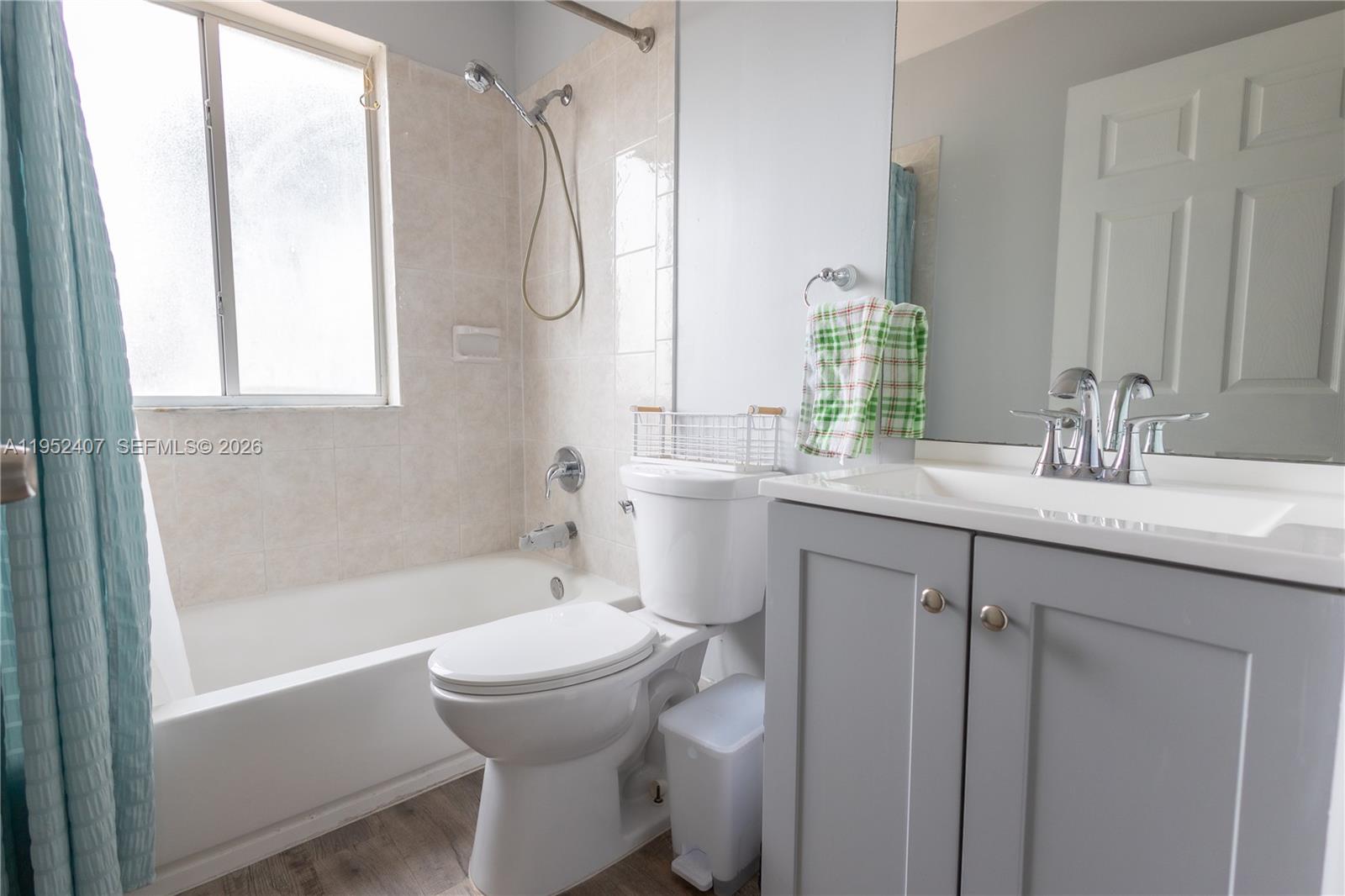 WEITZER SERENA LAKES WEST - Residential