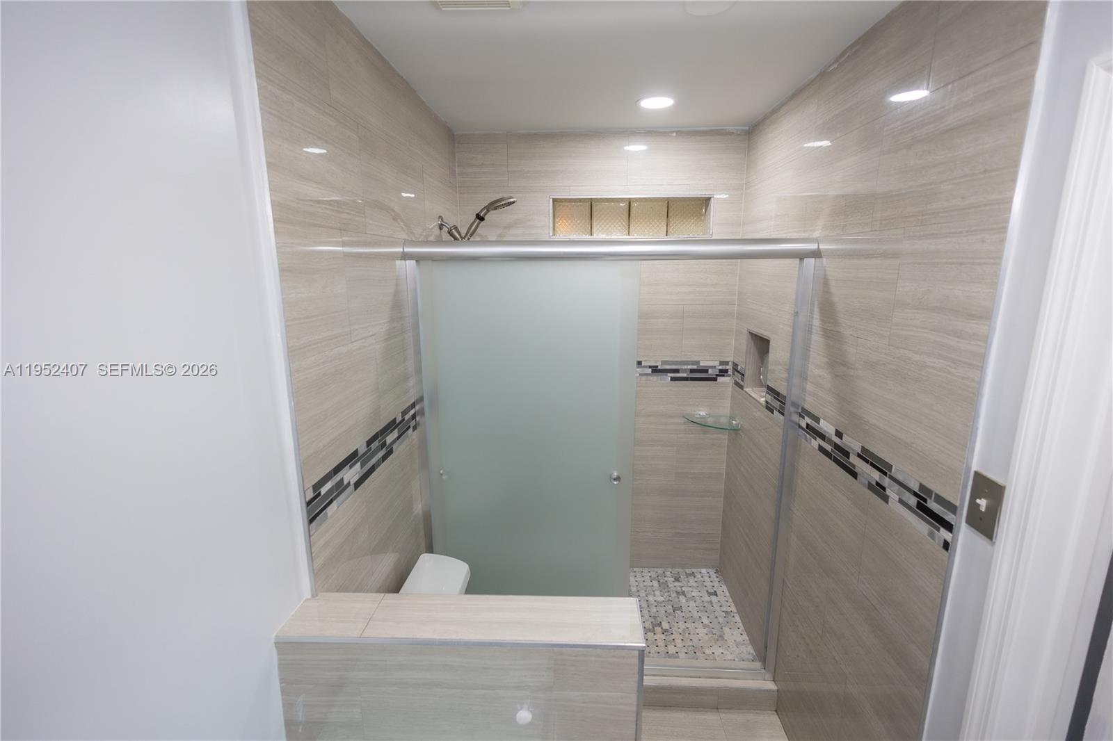 WEITZER SERENA LAKES WEST - Residential