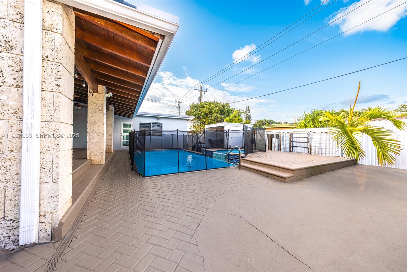 ASCOT PARK - Residential