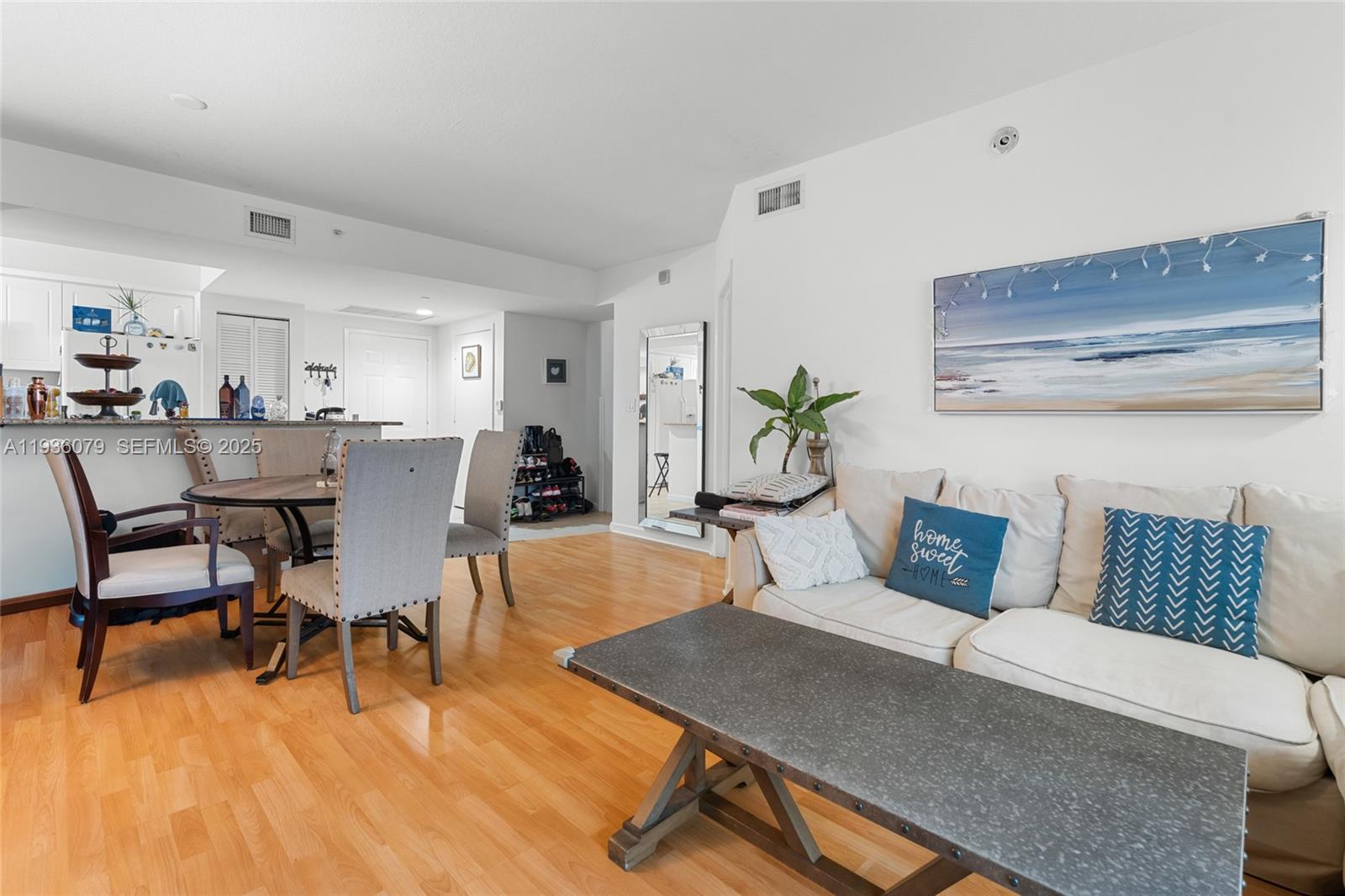 TURNBERRY ON THE GREEN CO - Residential