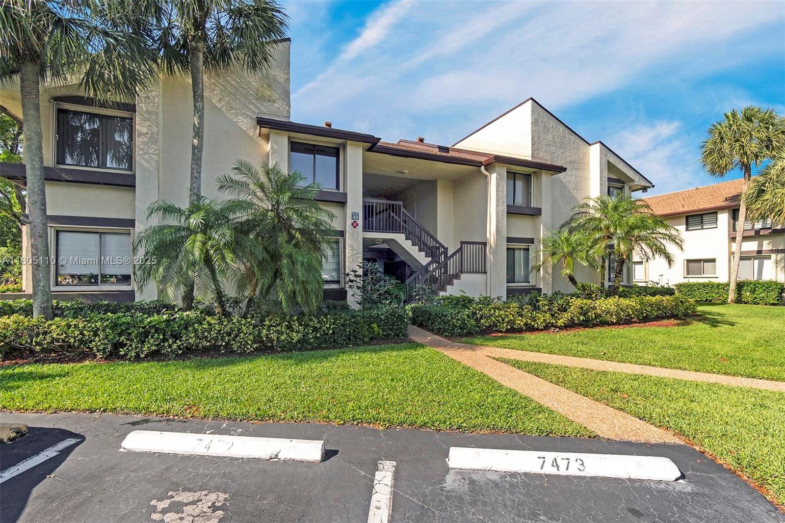 9310 SW 23rd St 4004, Davie, FL, 33324/$295,000 3 9310 SW 23rd St 4004