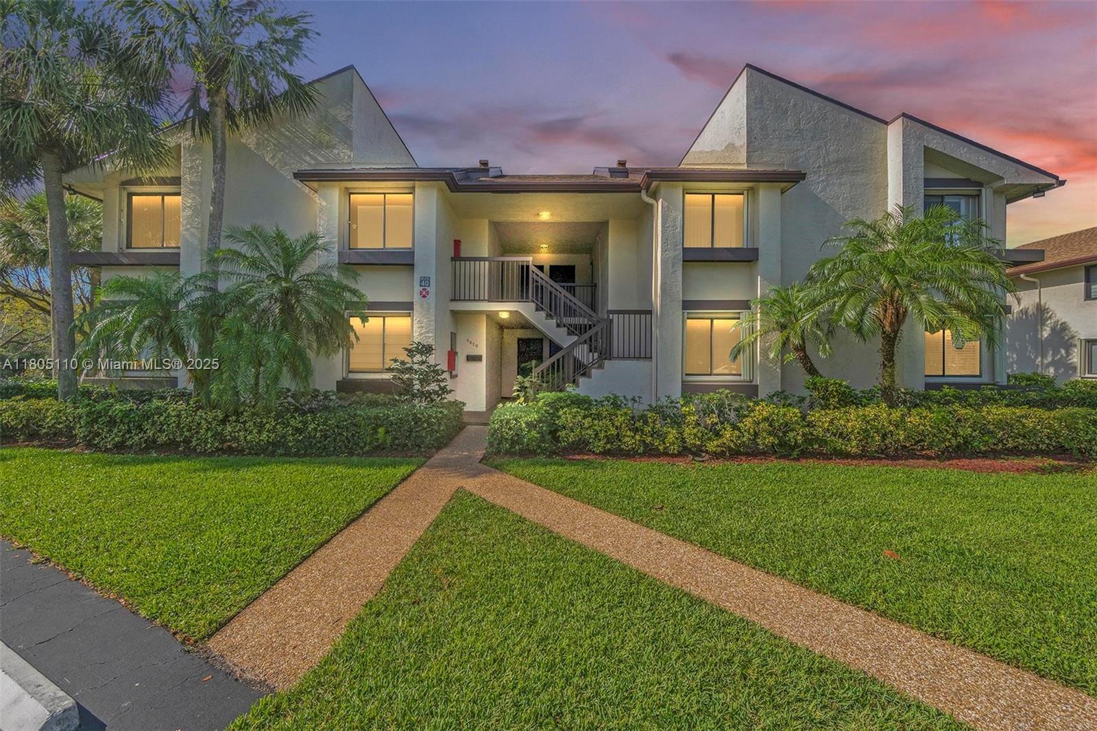 9310 Sw 23rd St 4004, Davie, Broward County, Florida - 2 Bedrooms  
2 Bathrooms - 