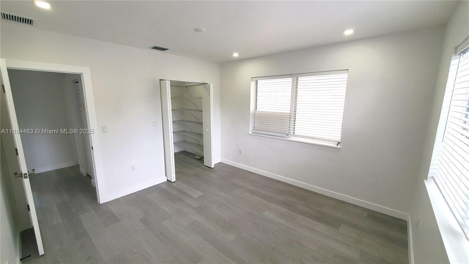 C GAB DOUGLAS SEC - Residential Lease