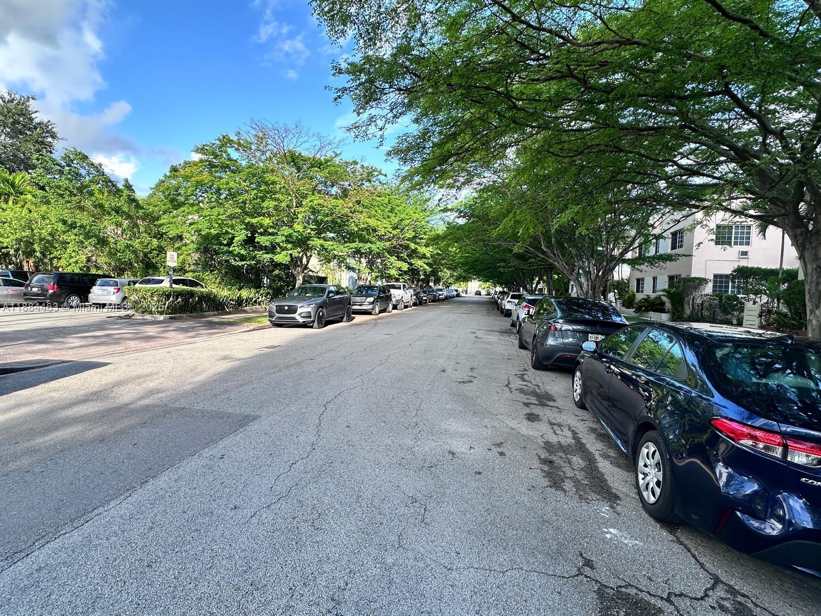 C GAB DOUGLAS SEC - Residential Lease