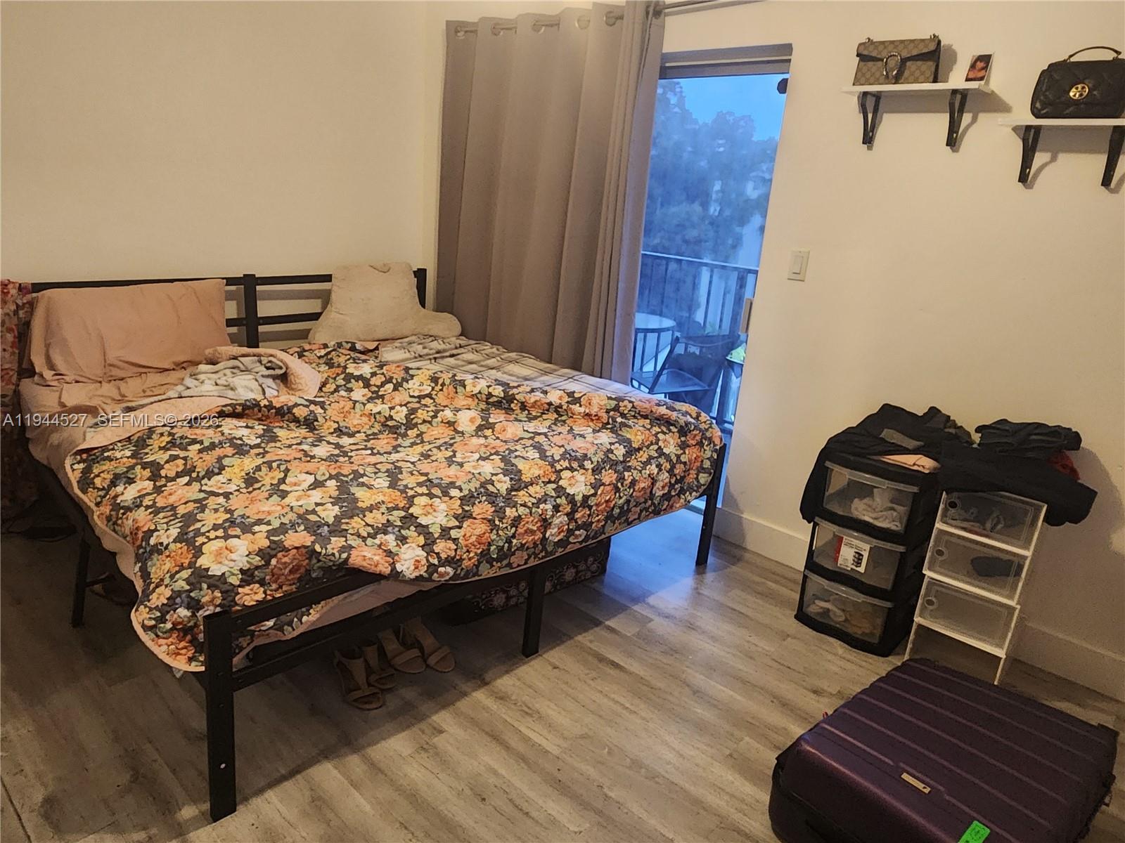 VILLAGE SQUARE CONDO - Residential