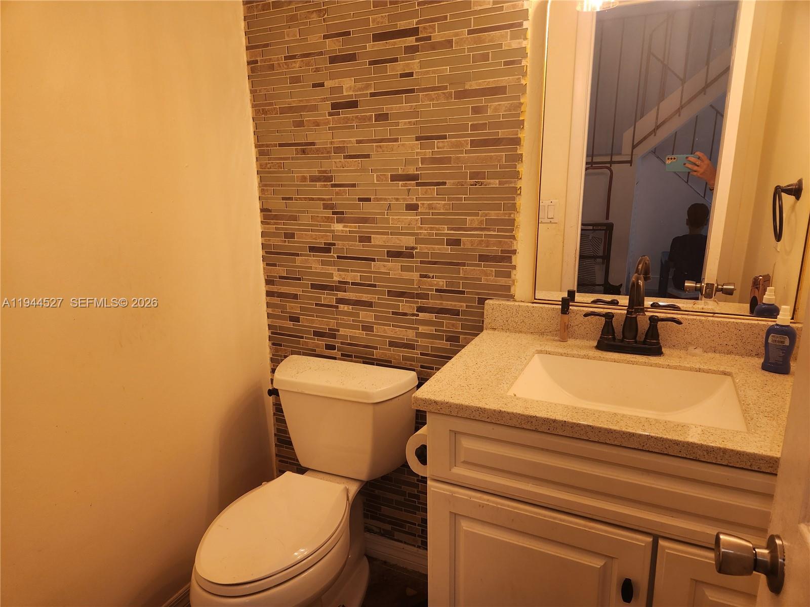 VILLAGE SQUARE CONDO - Residential