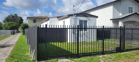 1520 NW 69th St Miami FL 33147