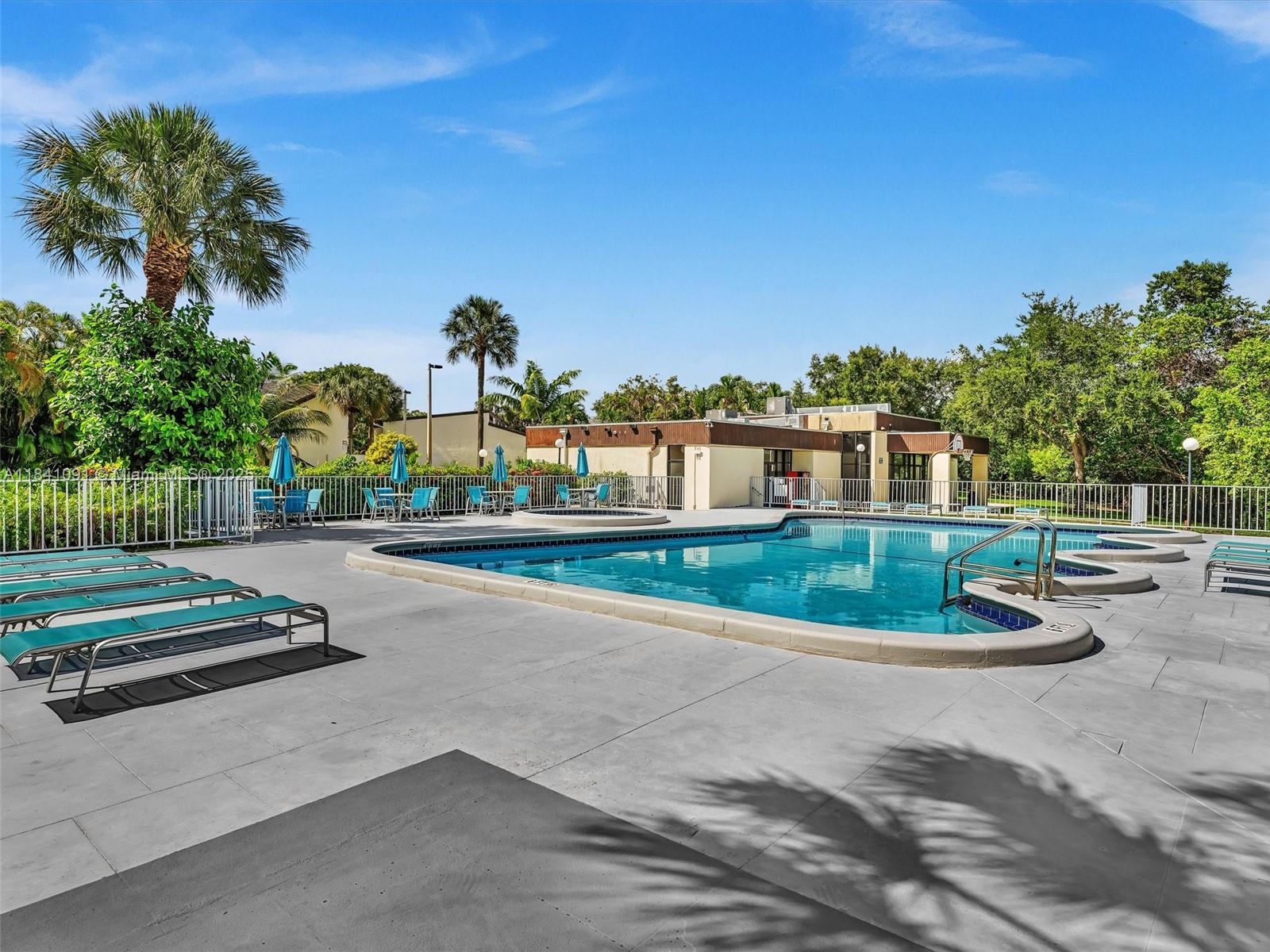 RIVERWOOD SEC 3 - Residential