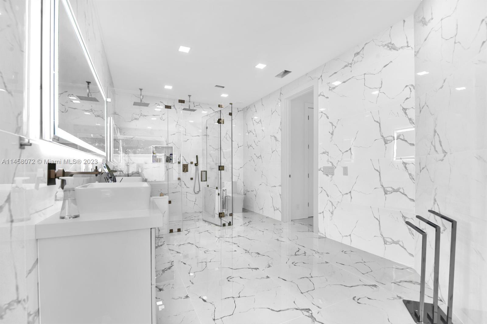 GRAND OAKS OF ARVIDA COUN - Residential