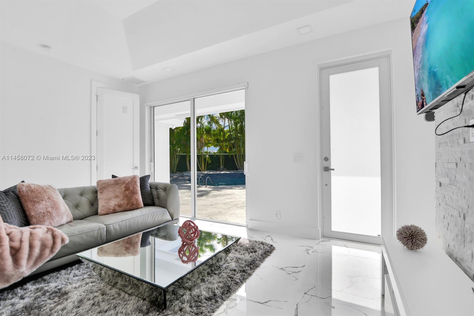 GRAND OAKS OF ARVIDA COUN - Residential