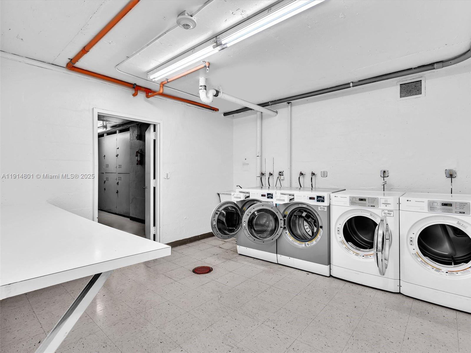 PARKER PLAZA CONDO - Residential