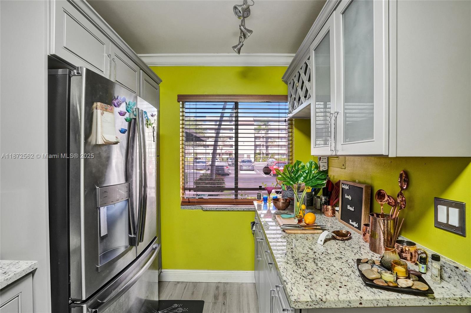 CASCADES OF LAUDERHILL - Residential