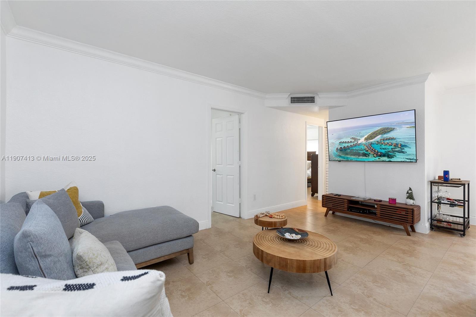 EDGEWATER OF CORAL GABLES - Residential Lease