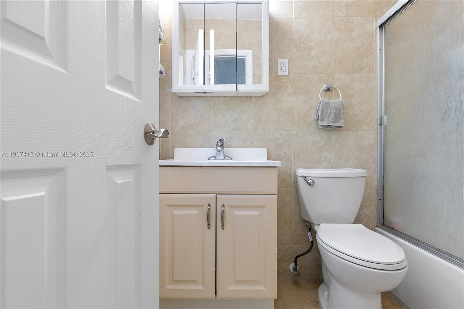 EDGEWATER OF CORAL GABLES - Residential Lease