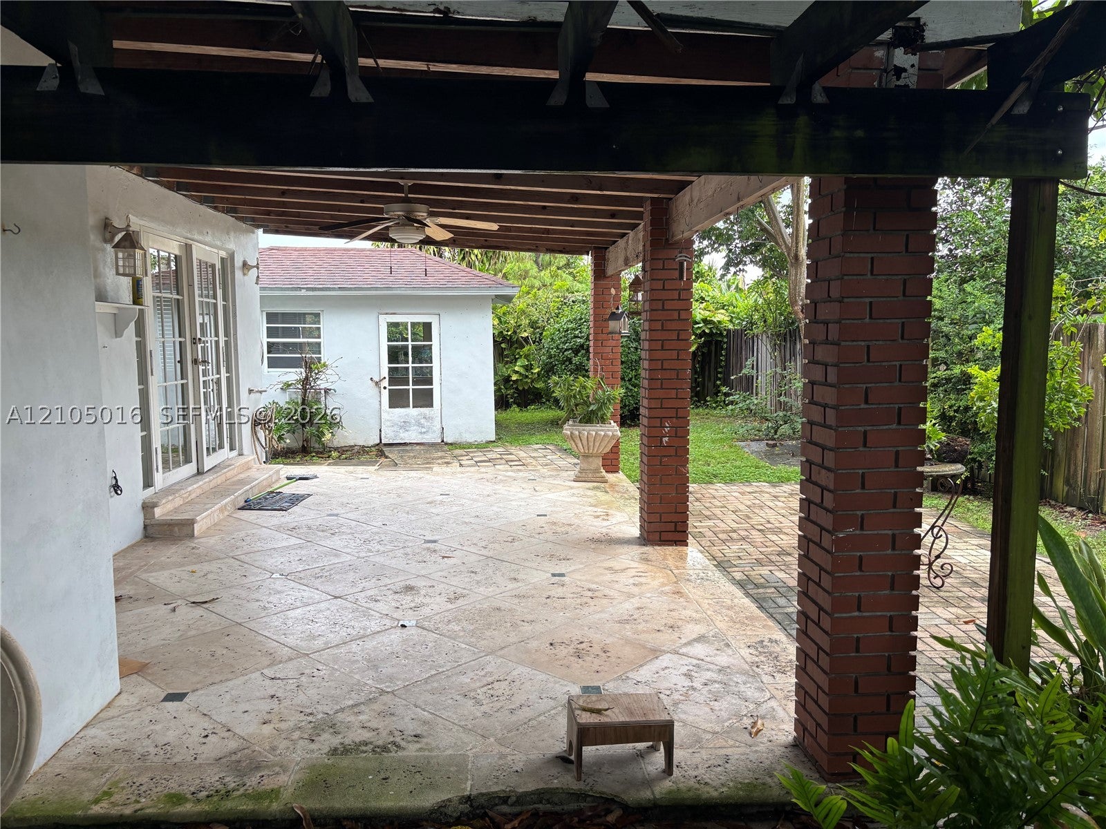 7325 SW 18th St Rd