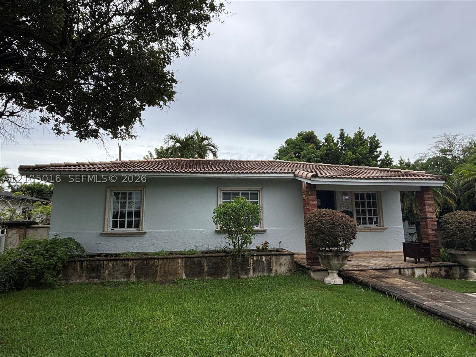 7325 SW 18th St Rd