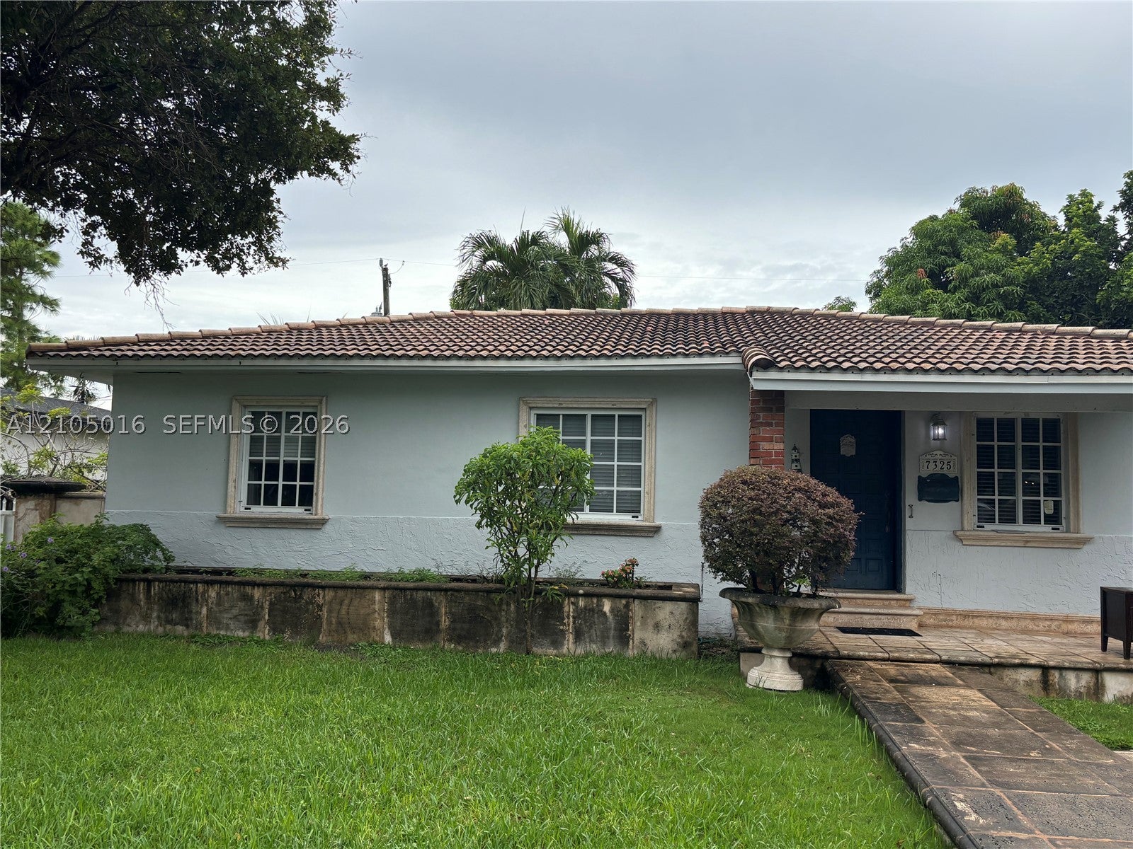 7325 SW 18th St Rd